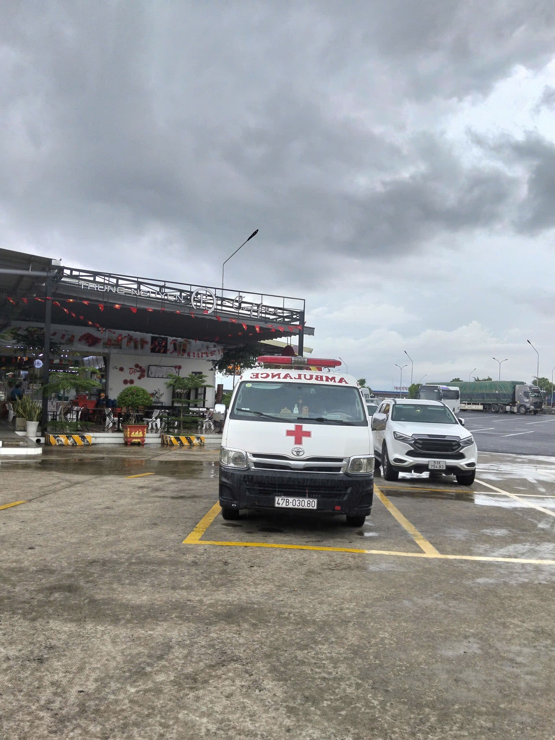 Hoạt động vận chuyển y tế thực tế 22
